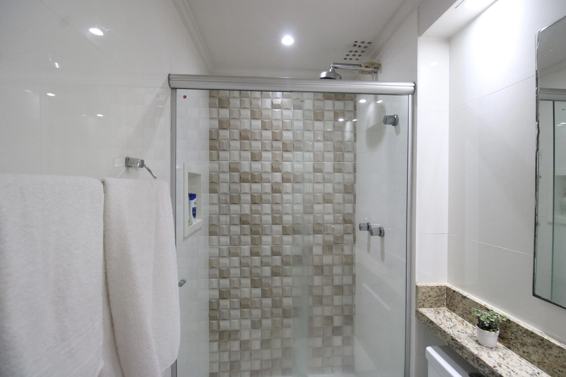 Apartamento mobiliado com 3 quartos e varanda — photo 26