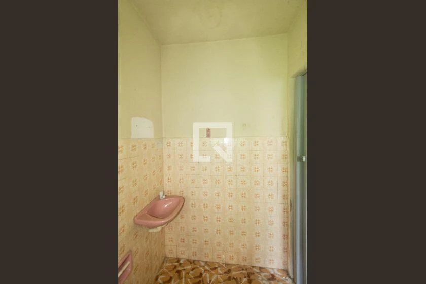 Casa sem móveis de 60 m² com 2 quartos e aceita pets — photo 22