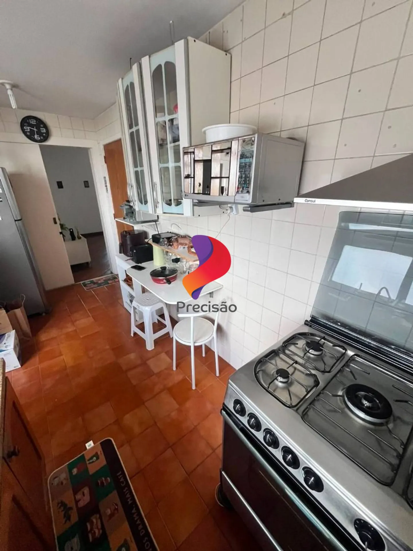 Furnished 2-bedroom apartment with a balcony — photo 13