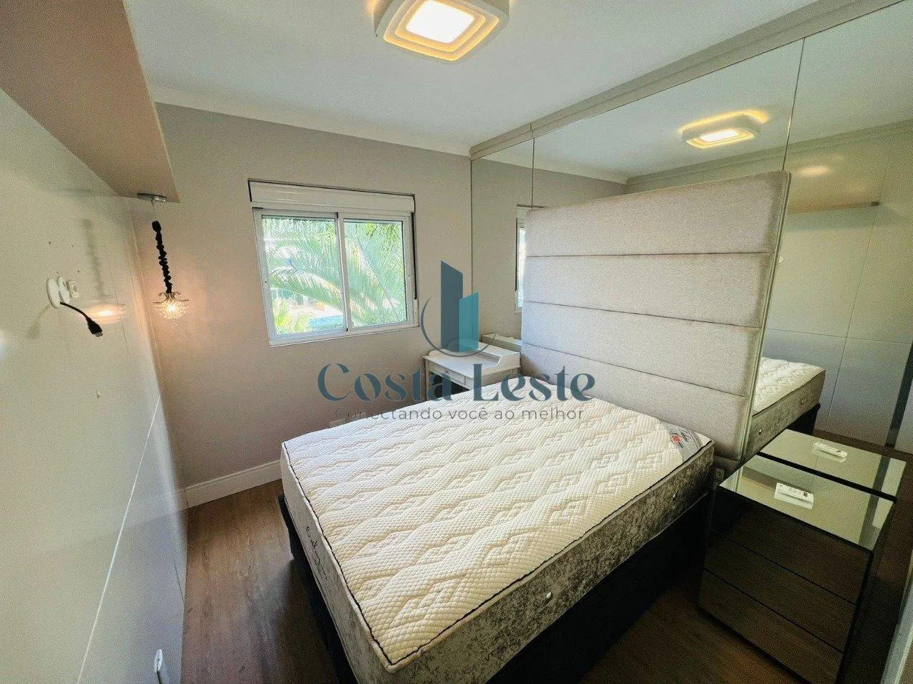 Home office in a 2-bedroom apartment, 70 m² — photo 13