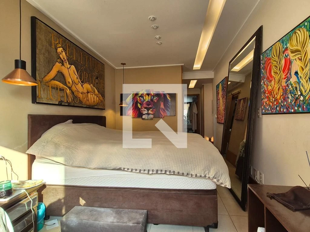 Furnished apartment with 5 en-suite bedrooms and terrace — photo 21