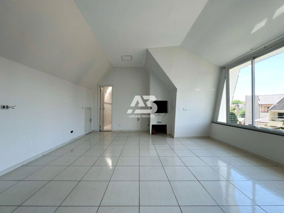 4-bedroom house with a washing machine in Curitiba — photo 6