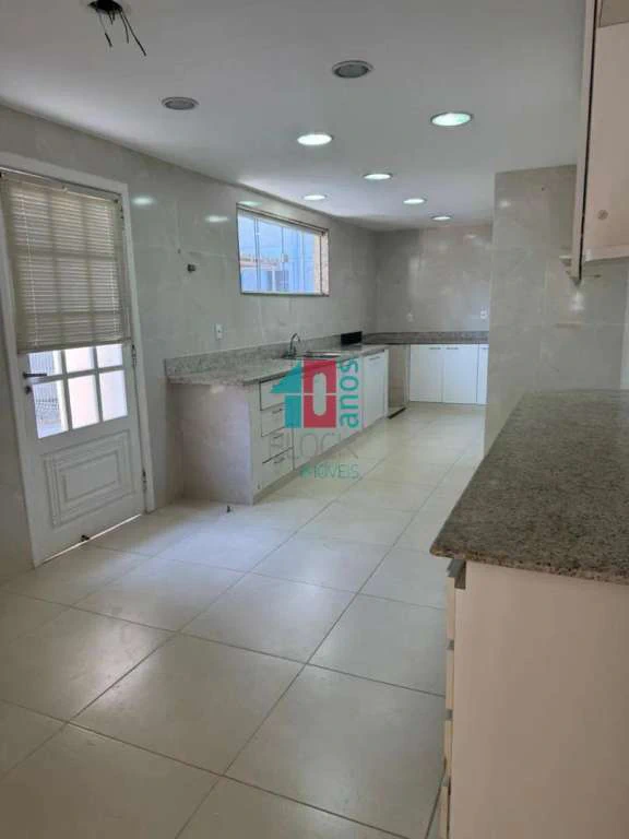 Casa em condomínio fechado de 470 m² com 3 quartos — photo 19