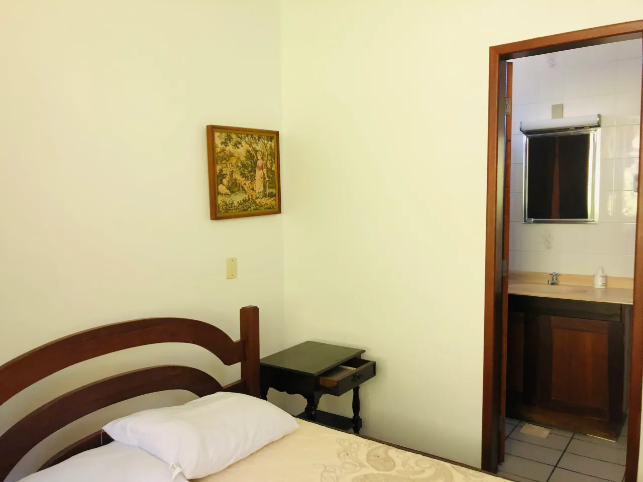 Furnished house with 4 bedrooms and a balcony grill — photo 17
