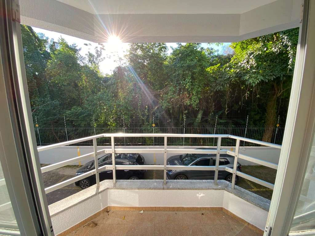 Apartamento de 3 dormitorios con zona de trabajo lista — photo 4