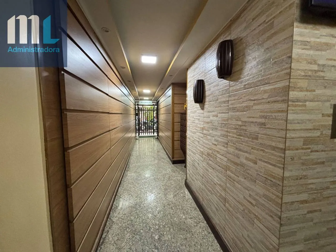 Ванна та 2 спальні: квартира 45 м² — photo 15