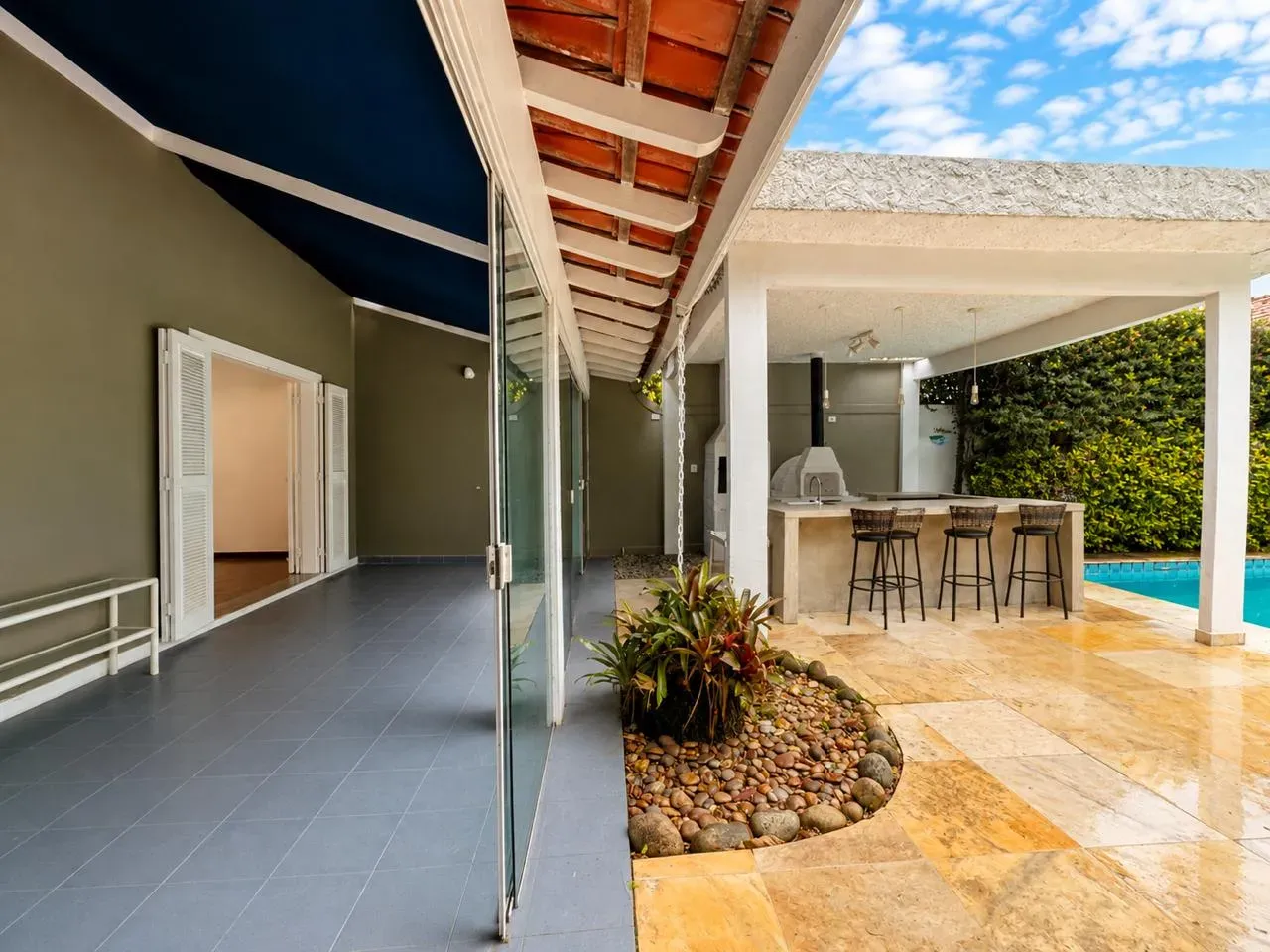 Casa para locação 647 m² com 5 quartos e 2 suítes — photo 22