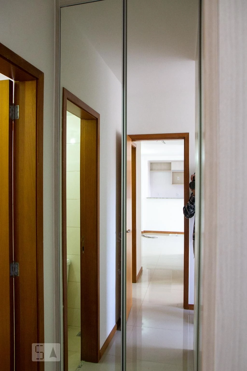 Apartment with 2 bedrooms and a balcony, 1 en-suite — photo 11