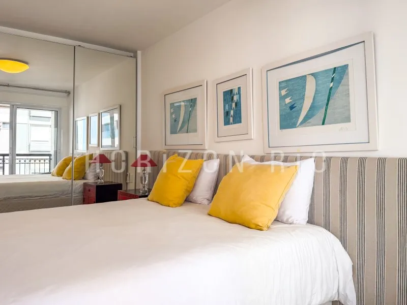 Furnished apartment, 86 m², with floor-to-ceiling windows — photo 17