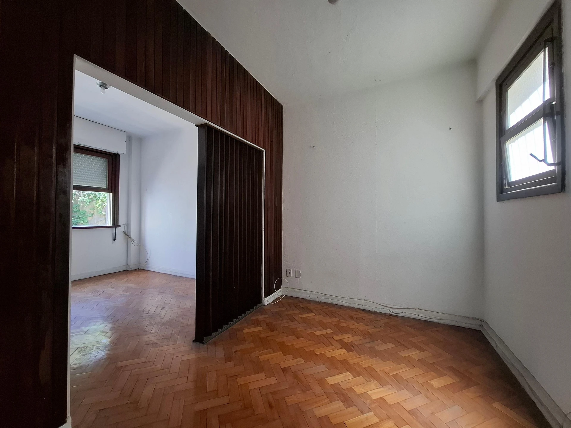 Apartamento, 30 m², com piso de madeira ou laminado — photo 11