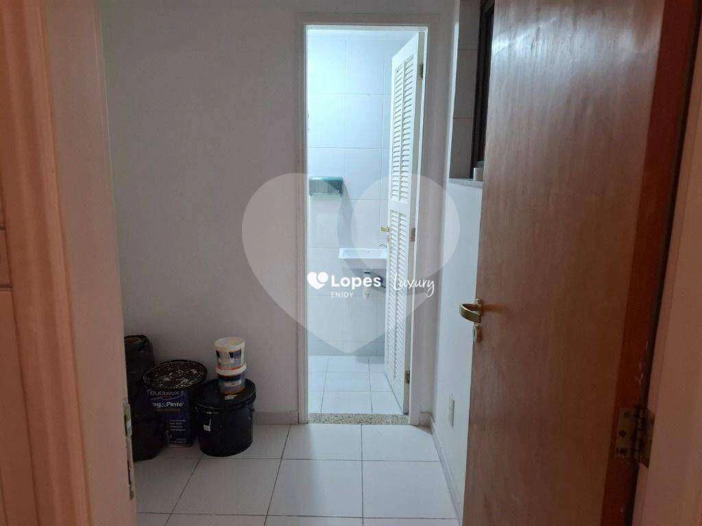 Unfurnished apartment with 3 en-suite bedrooms and 5 baths — photo 22