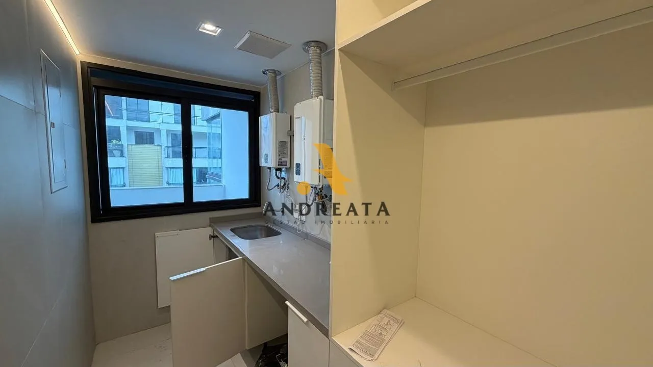 Apartment on the 2nd floor with a water view — photo 10