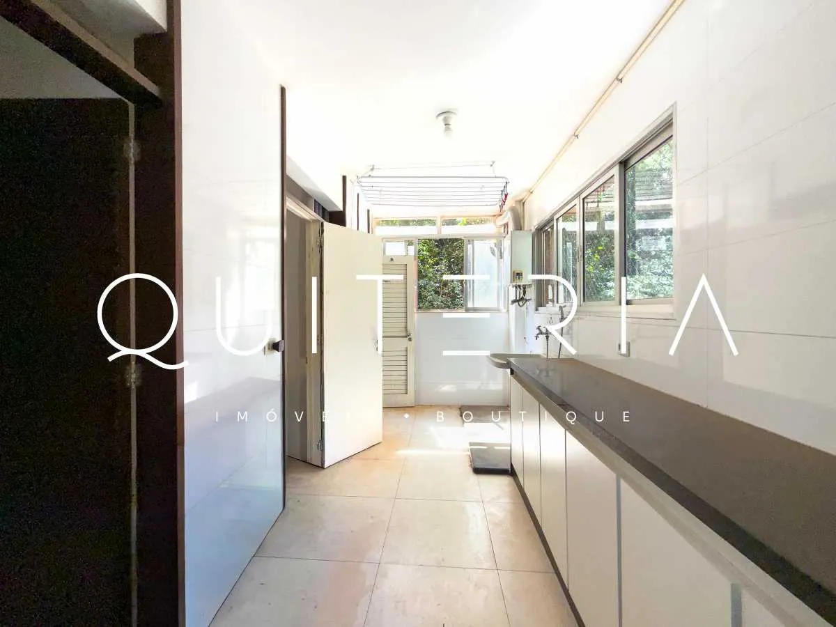 3-bedroom apartment in a building with a sauna — photo 25