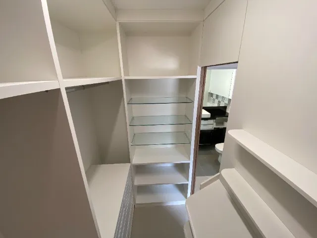Furnished apartment, 107 m², with a walk-in closet — photo 9