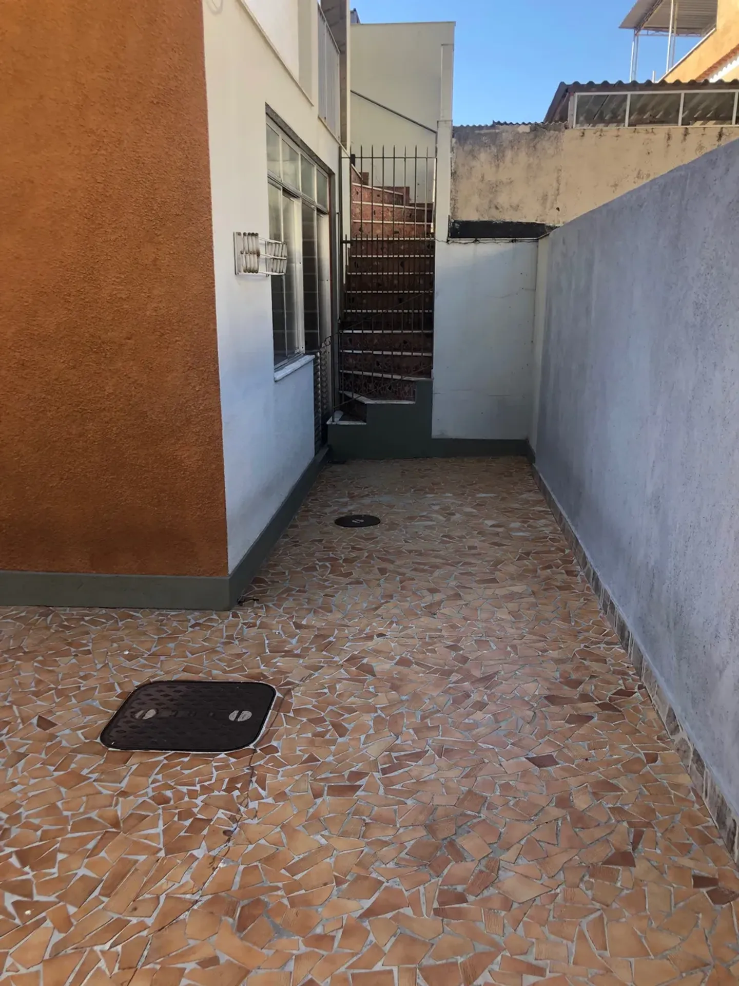 House, 234 m², with a grill on the balcony — photo 20