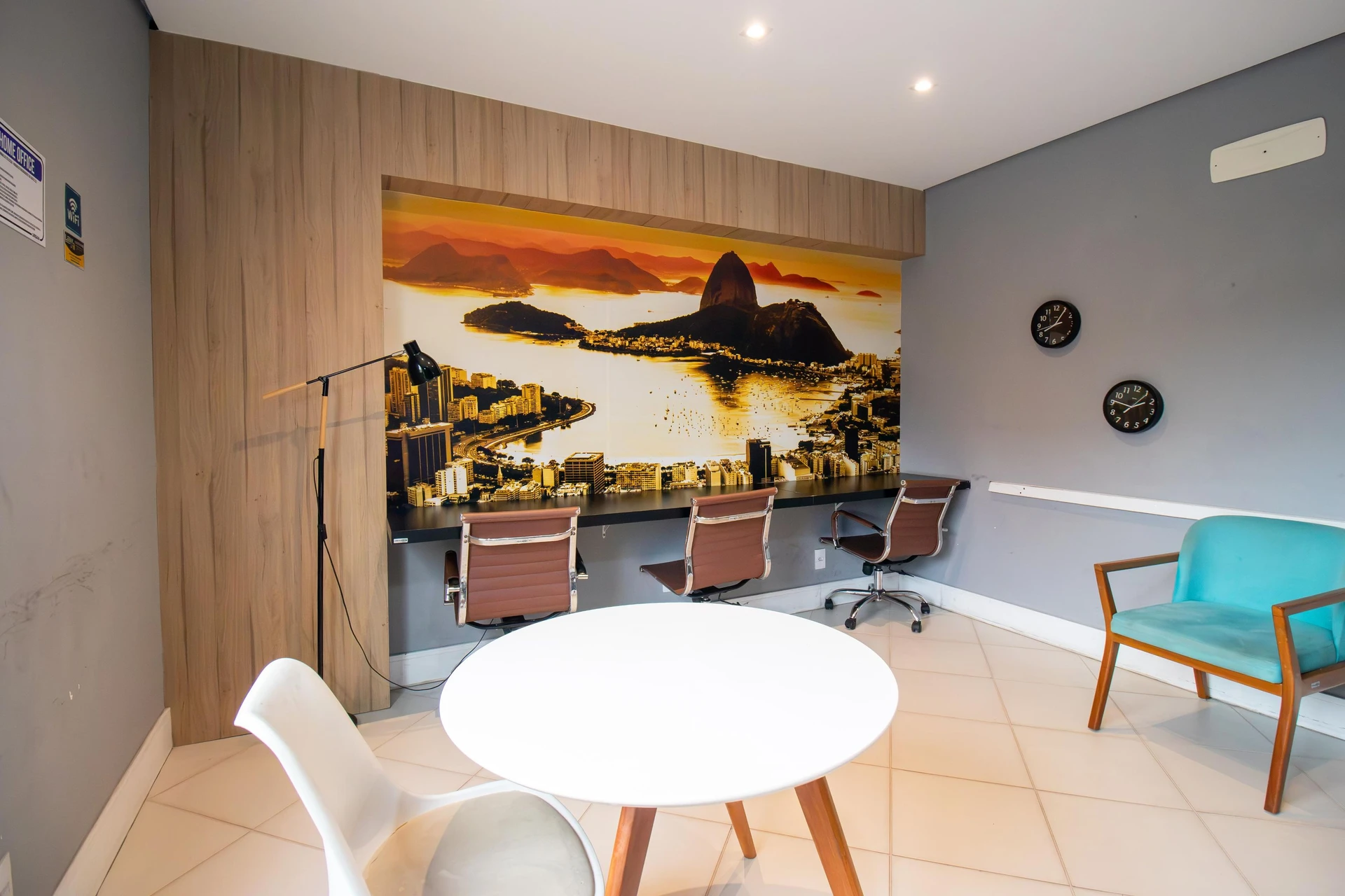 2-bedroom apartment with a home office in Rio de Janeiro — photo 24