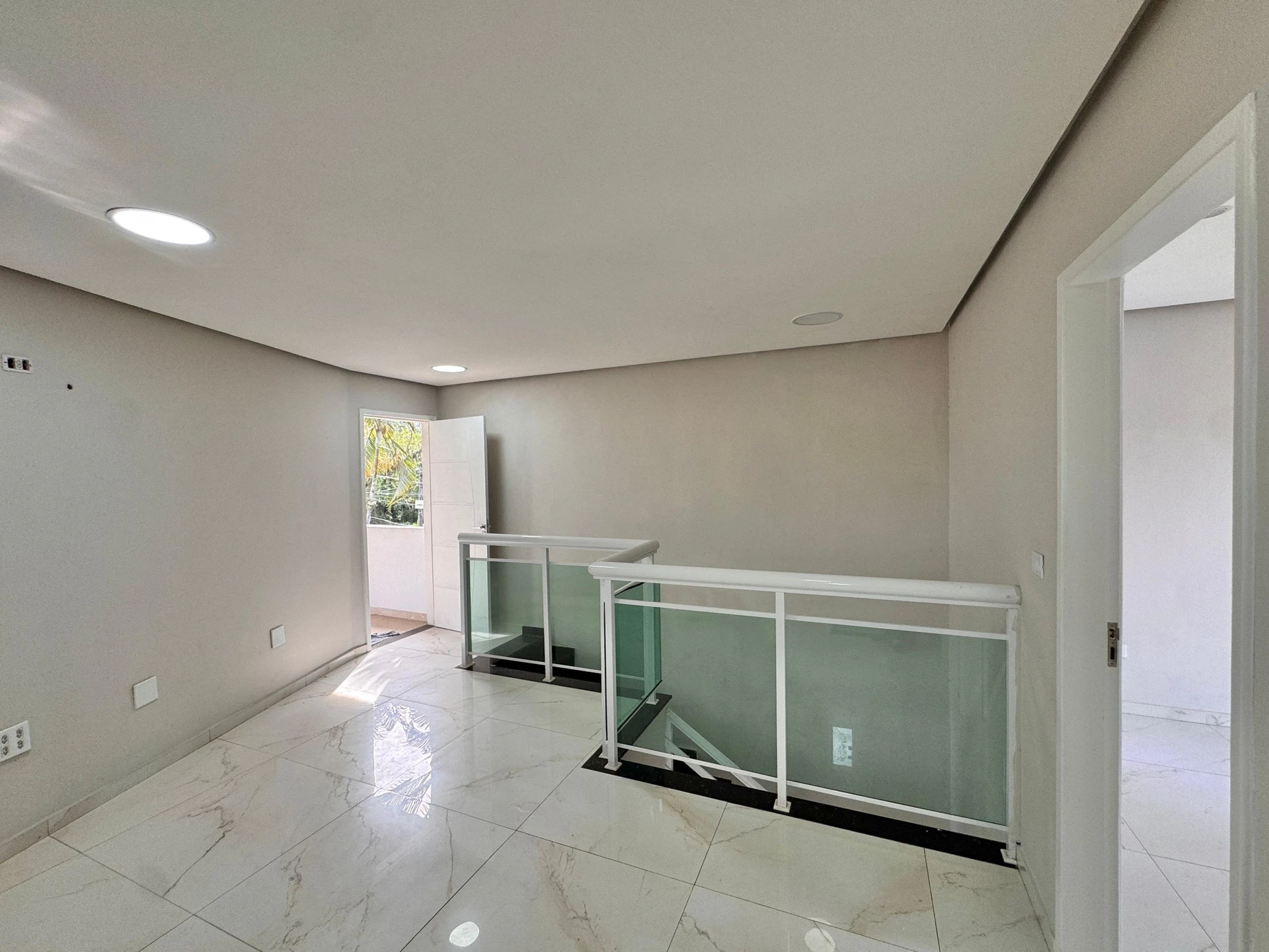 3-bedroom house with a walk-in closet in Rio de Janeiro — photo 21