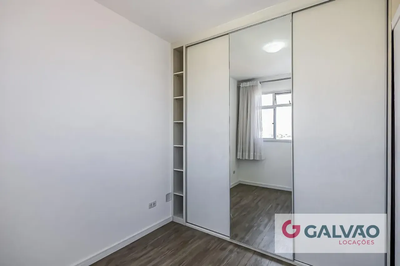 2-bedroom apartment with 1 parking space in gated community — photo 11