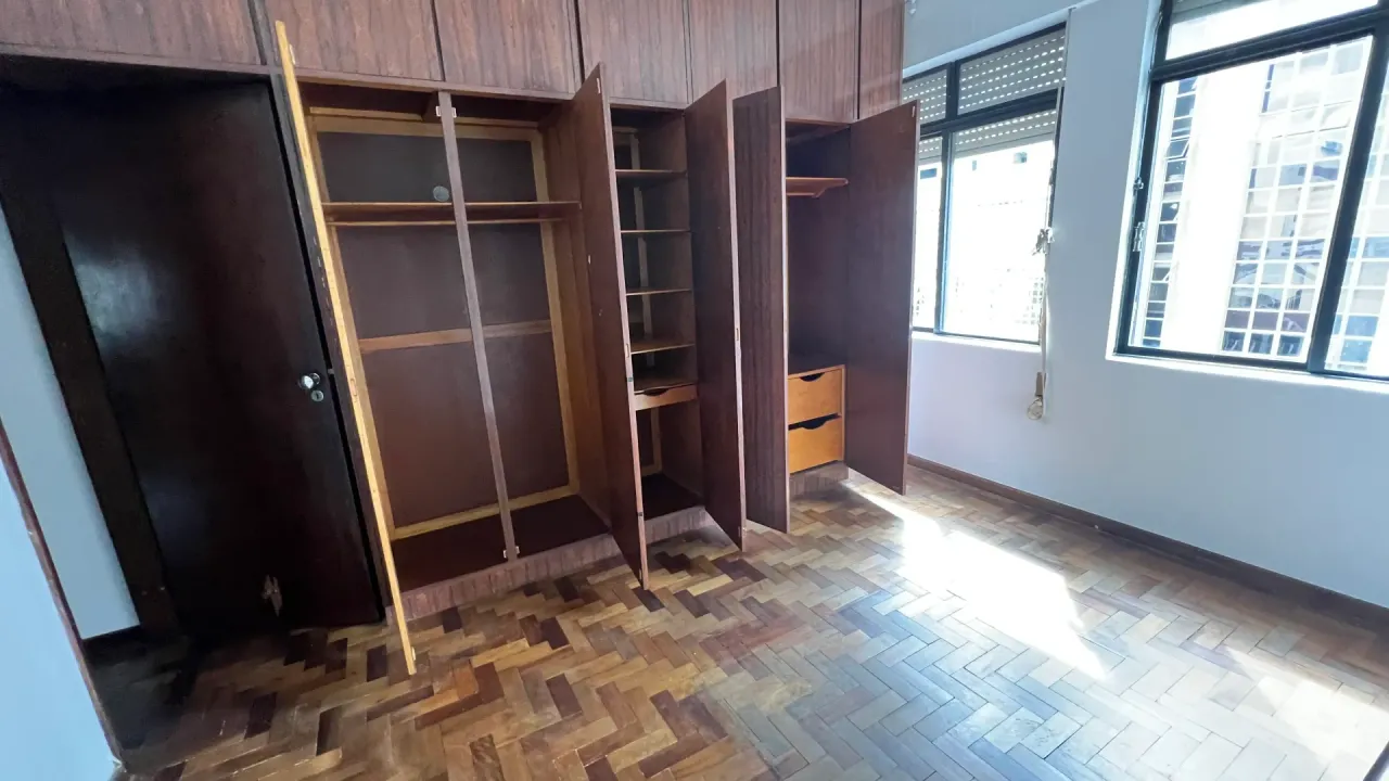 Apartment with 2 bedrooms and an in-unit maid room — photo 3