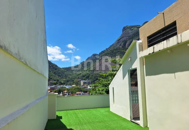 Furnished apartment 267 m² with 3 bedrooms and views — photo 2