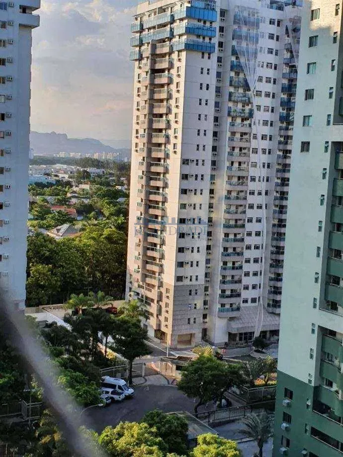 Furnished 2-bedroom apartment with a suite and balcony — photo 9