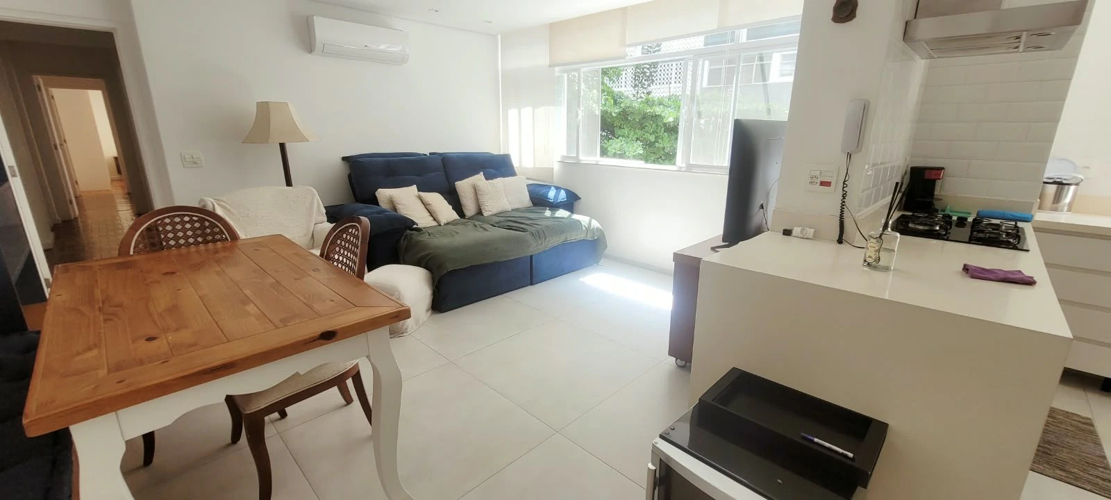 3-bedroom apartment with a washing machine