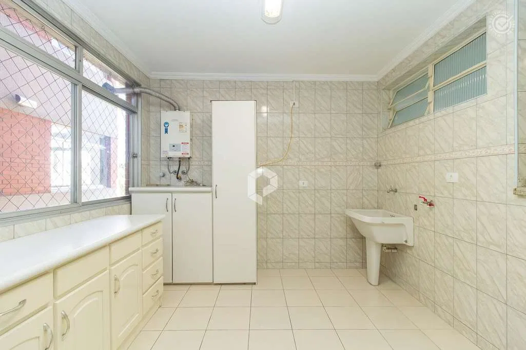 3-bedroom apartment with 189 m² and 1 parking space — photo 22