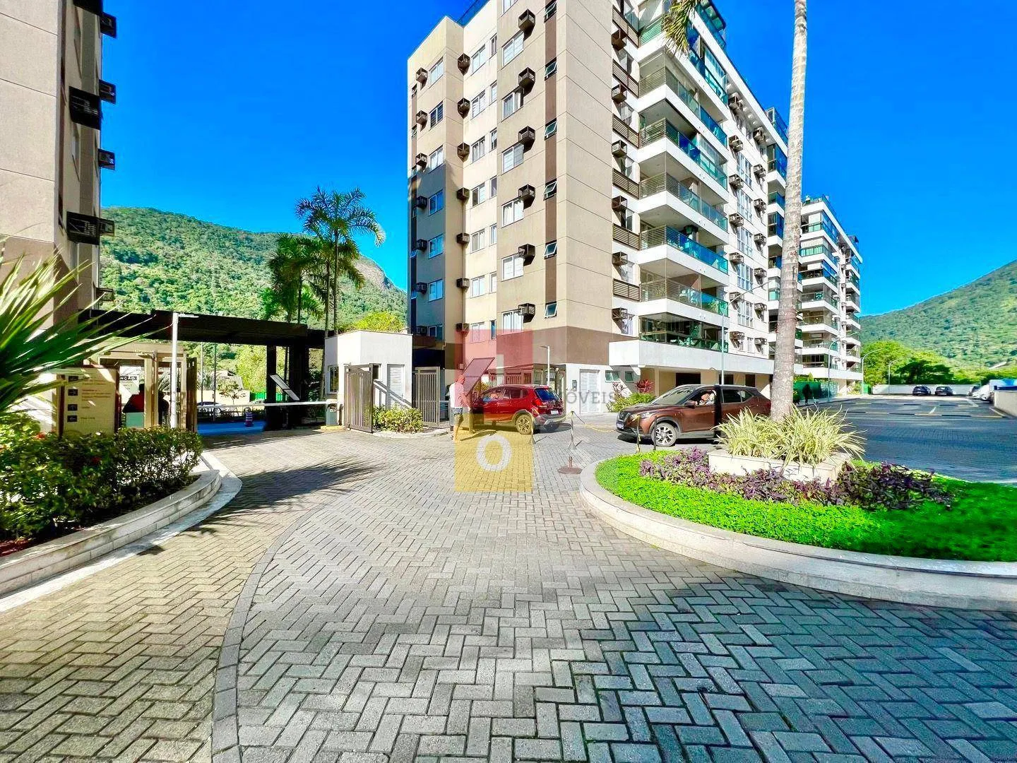 2-bedroom apartment with 2 bathrooms, 72 m² — photo 50