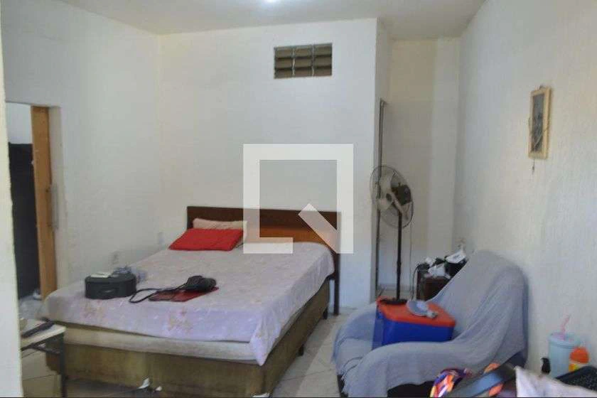 28 m² studio with kitchenette and electric shower — photo 7