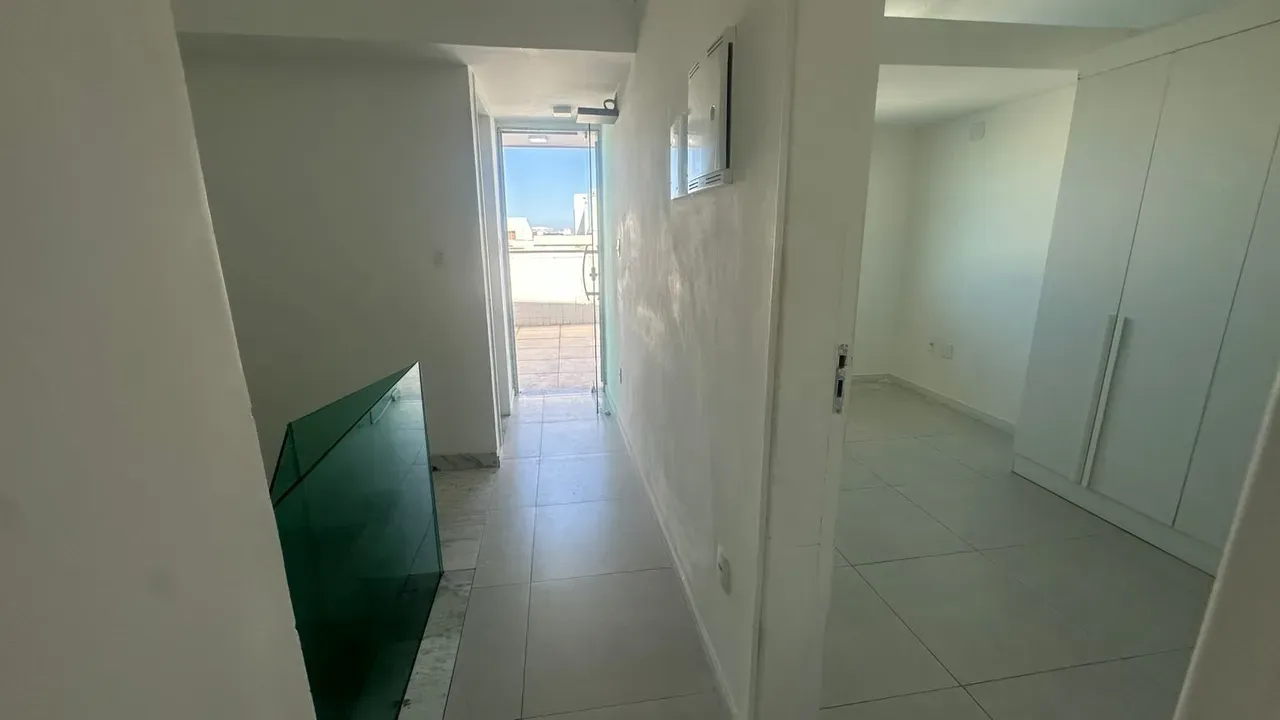 Apartment with 3 bedrooms and 5 bathrooms, 2 parking spots — photo 35