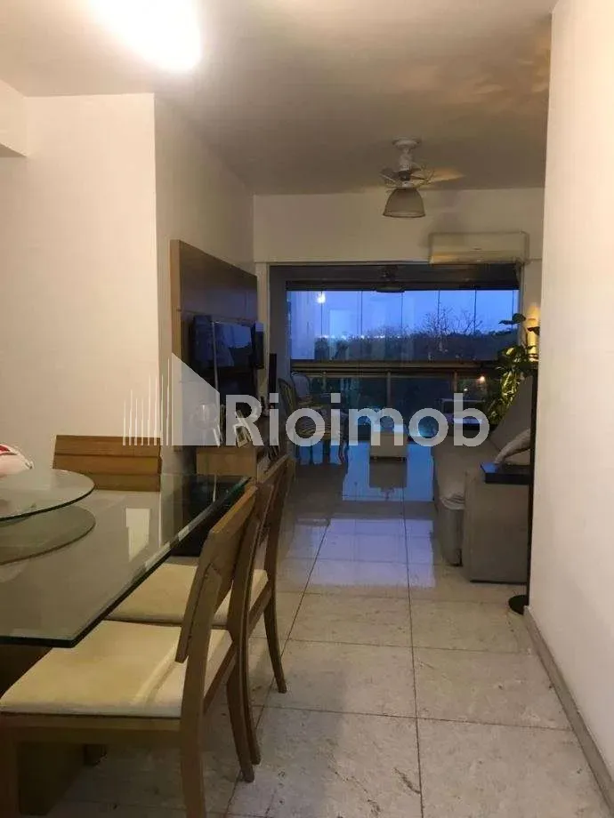 3-bedroom apartment with a washing machine in Rio de Janeiro — photo 9