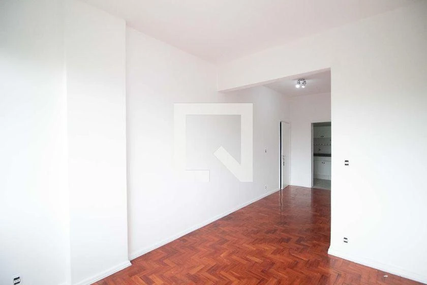2-bedroom apartment with wood or laminate floors — photo 16