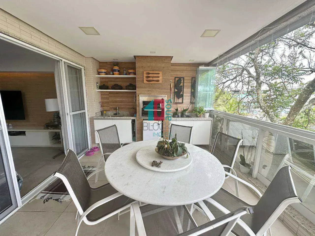 160 m² apartment with 4 bedrooms and 3 en-suites — photo 23
