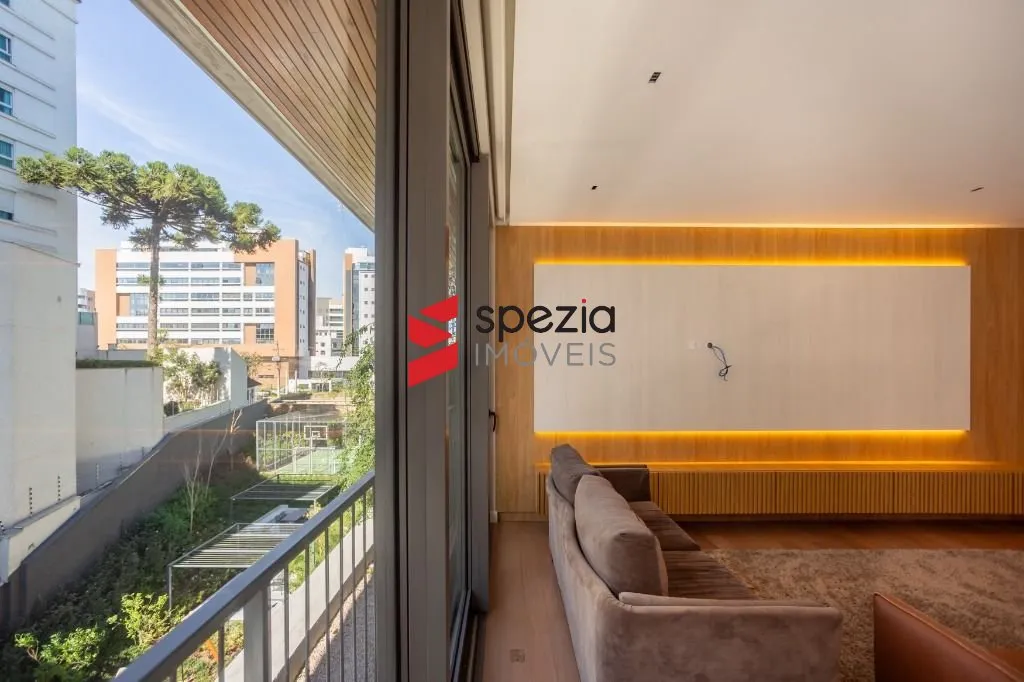 3-bedroom apartment with a grill on the balcony in Curitiba — photo 12