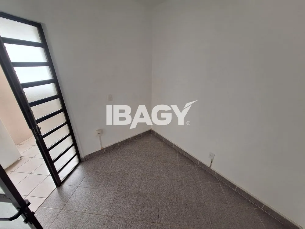 170 m² unfurnished apartment with 3 bedrooms and suite — photo 24