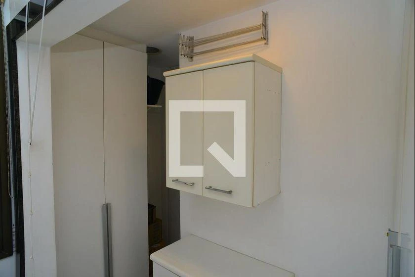 3-bedroom apartment with a water view — photo 9