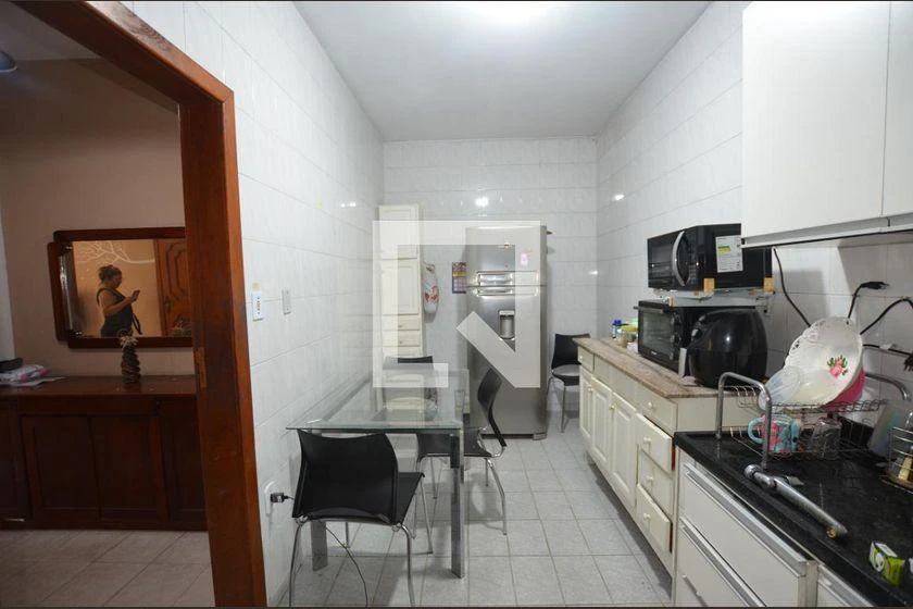 4-bedroom apartment with a home office — photo 7