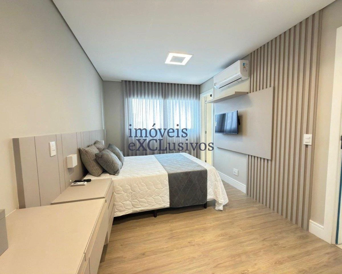 Furnished 1-bedroom apartment with open-plan kitchen — photo 9