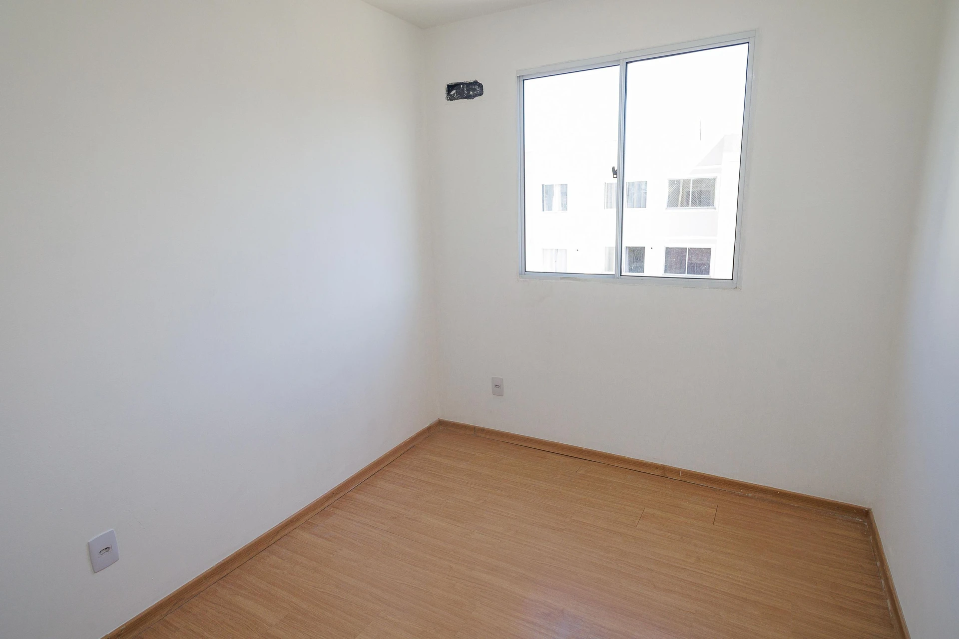 Unfurnished 2-bedroom rental apartment with 1 parking spot — photo 15