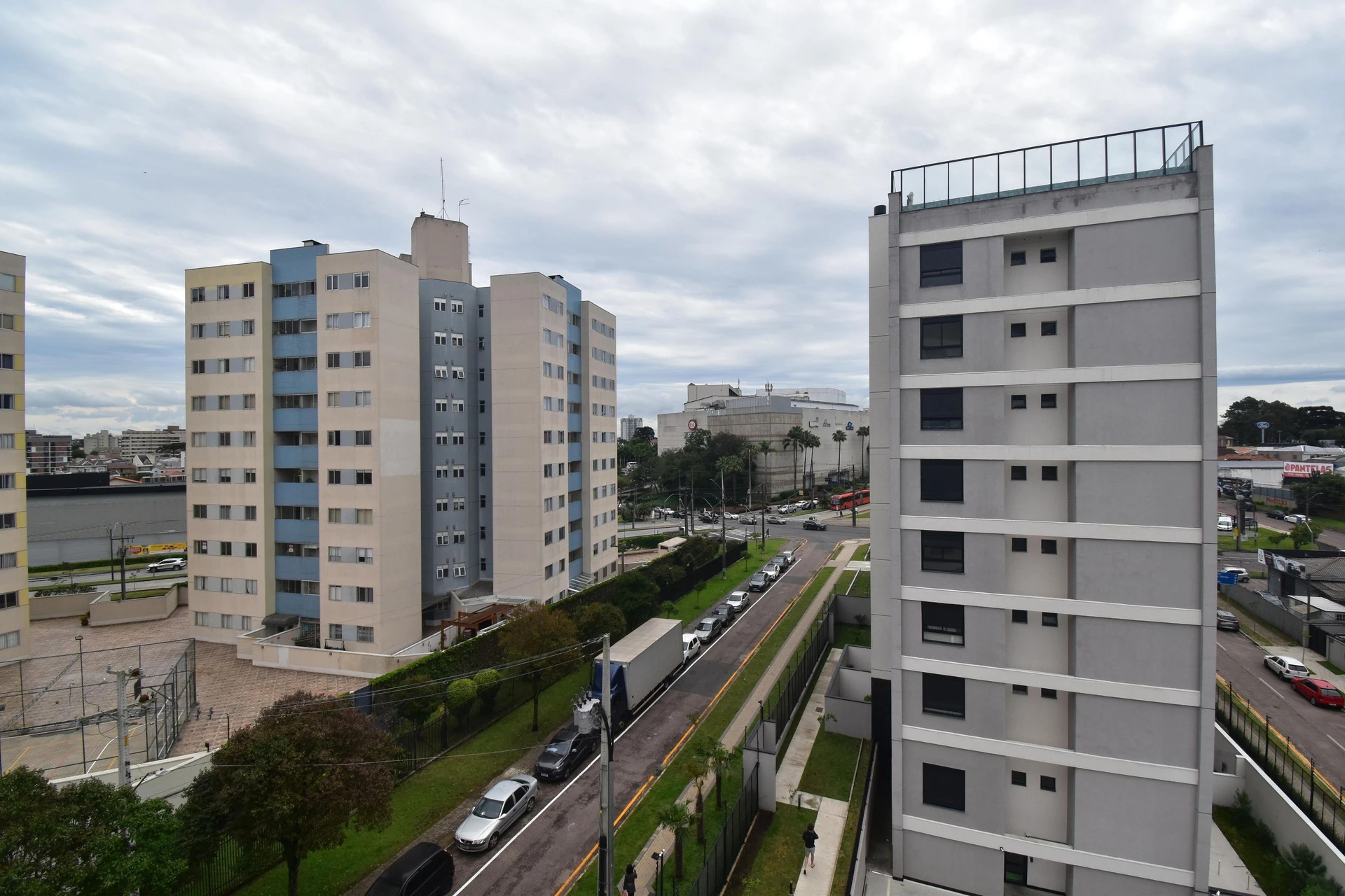 Панорамні вікна та 3 спальні: квартира 68 м² — photo 6