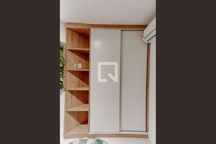 110 m² apartment with enclosed balcony and 3 bedrooms — photo 28