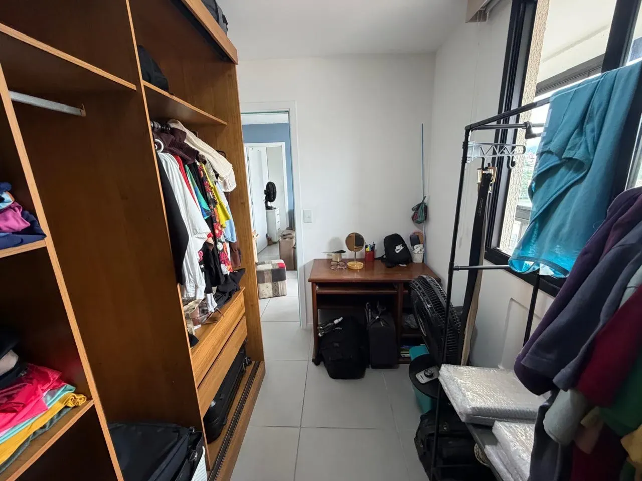 Walk-in closet in a 2-bedroom apartment, 40 m² — photo 16