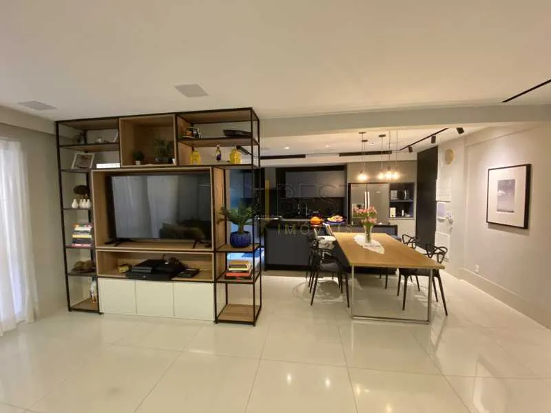 Furnished apartment, 128 m², with a walk-in closet — photo 7