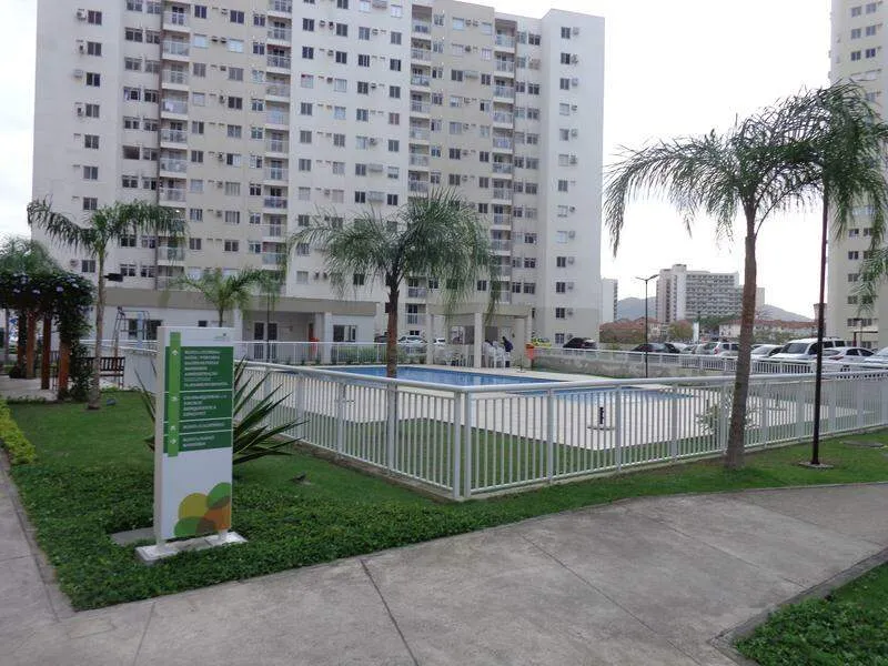 2-bedroom apartment in a building with a gym — photo 13