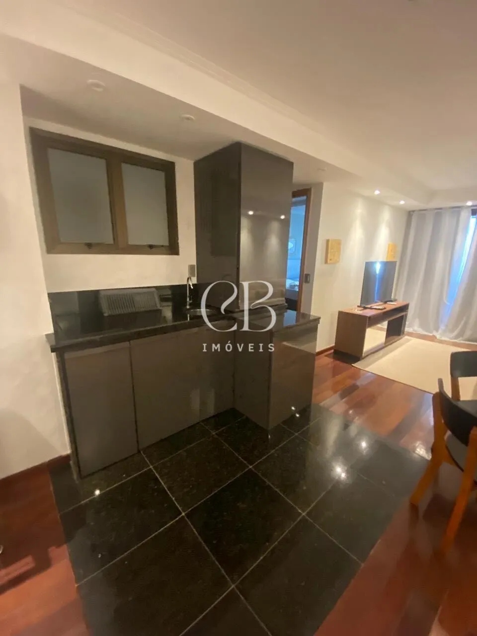 Furnished apartment with 1 bedroom and a balcony — photo 3