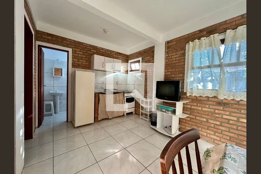 Apartamento amueblado de 36 m² con jardín privado — photo 2