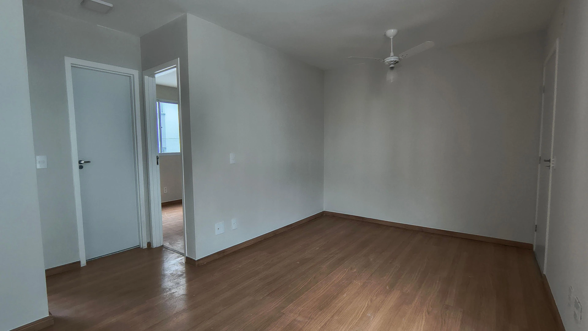 Apartamento, 44 m², com piso de madeira ou laminado — photo 6