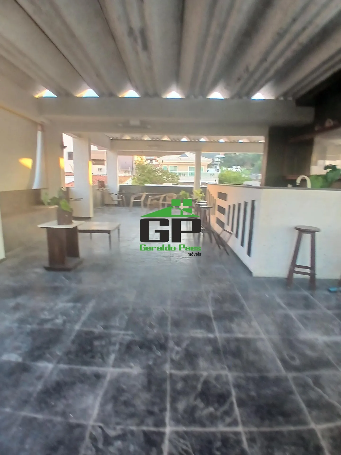 Casa de 349 m² com varanda gourmet e jardim — photo 36