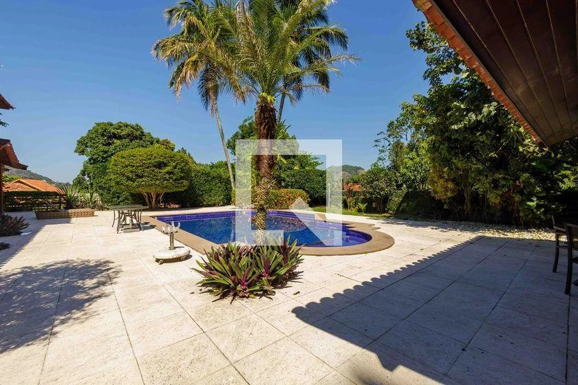 Casa para locação com 5 quartos, 902 m² e 6 vagas — photo 25