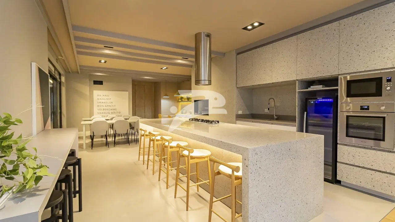 2-bedroom apartment with 160 m² and open-plan kitchen — photo 19